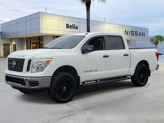 Used 2019 Nissan Titan SV AWD/4WD video 1
