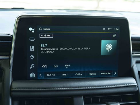 Used 2023 Chevrolet Tahoe Premier AWD/4WD image 26