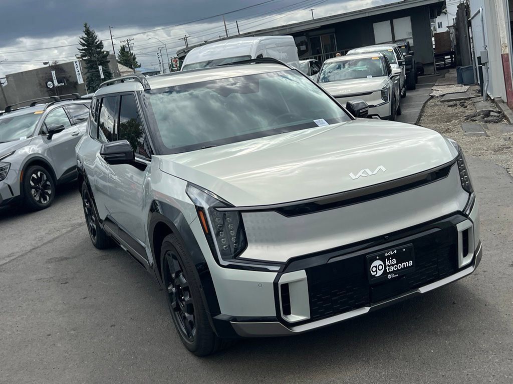 Certified 2024 Kia EV9 GT-Line AWD/4WD image 5