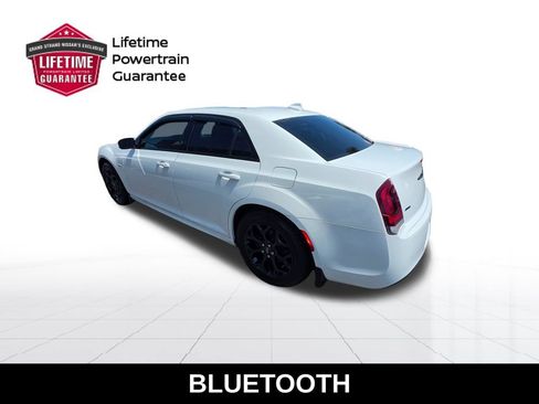 Used 2021 Chrysler 300 Touring L w/ Popular Equipment Group AWD/4WD image 3