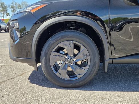 New 2026 Nissan Rogue SV AWD/4WD image 5