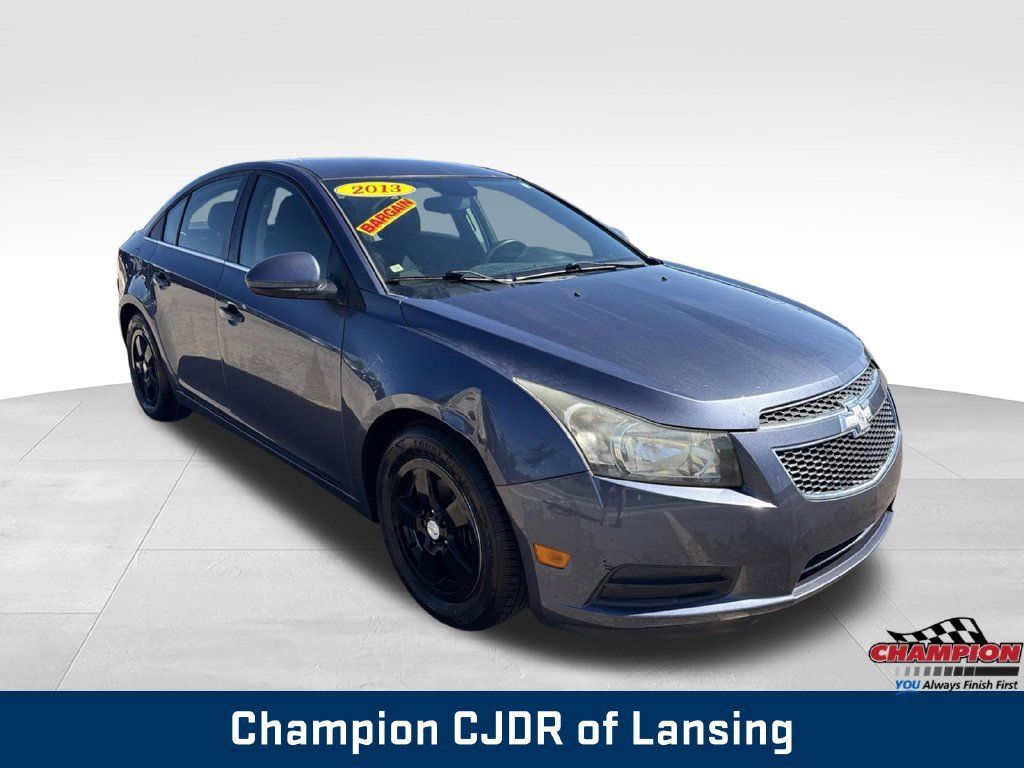 Used 2013 Chevrolet Cruze LT FWD image 8