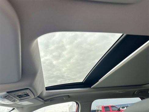 New 2026 Nissan Rogue SV image 30