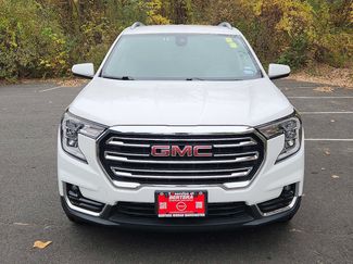 Used 2023 GMC Terrain SLT video 2