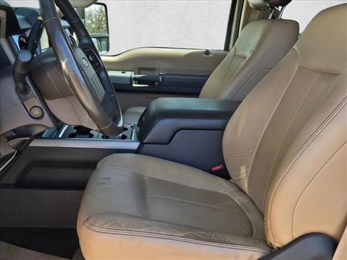 Used 2014 Ford F350 Lariat image 20