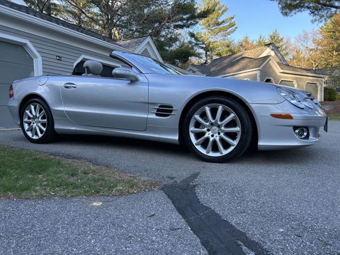 Used 2007 Mercedes-Benz SL 550 image 24