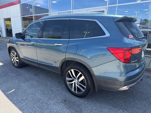 Used 2016 Honda Pilot Elite image 2