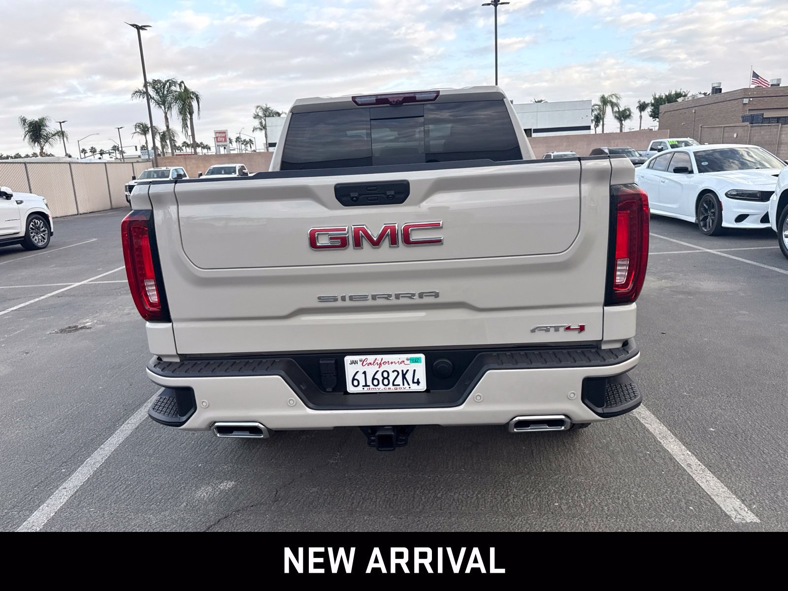 Used 2026 GMC Sierra 1500 AT4 w/ AT4 Premium Package AWD/4WD image 5