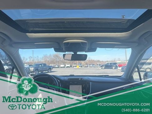 Used 2023 Subaru Legacy Limited image 6