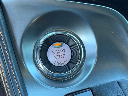 Used 2022 Nissan Maxima SR w/ Sport Mat Group image 17