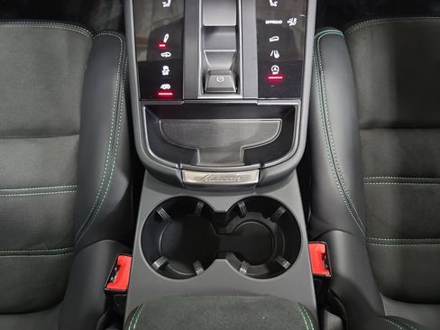 Certified 2024 Porsche Macan GTS AWD/4WD image 20