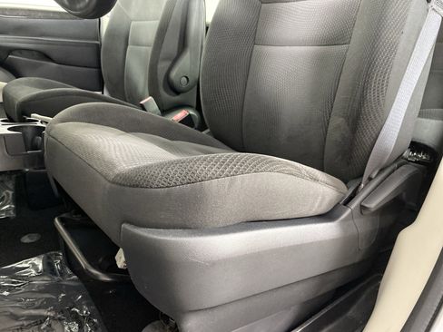 Used 2017 Dodge Grand Caravan SE w/ Power Window Group FWD image 16