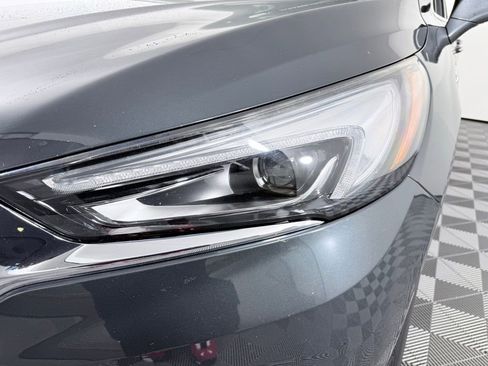 Used 2019 Buick Enclave Essence image 27