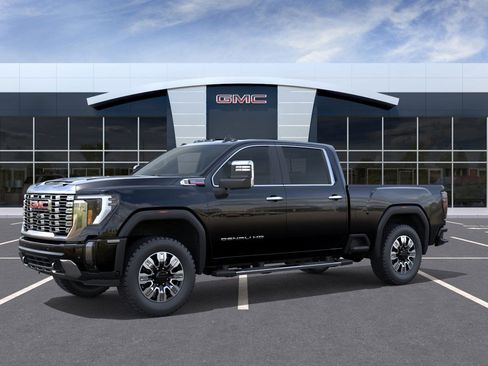 New 2025 GMC Sierra 3500 Denali w/ Denali Reserve Package image 2