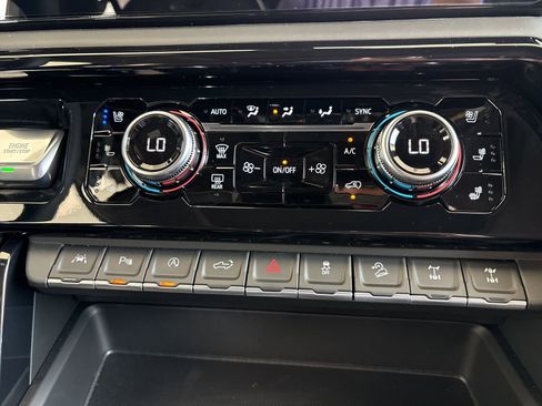 New 2026 GMC Sierra 1500 AT4X w/ LPO, Black Badging Package AWD/4WD image 28
