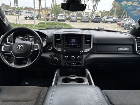 Used 2020 RAM 1500 Big Horn AWD/4WD image 14
