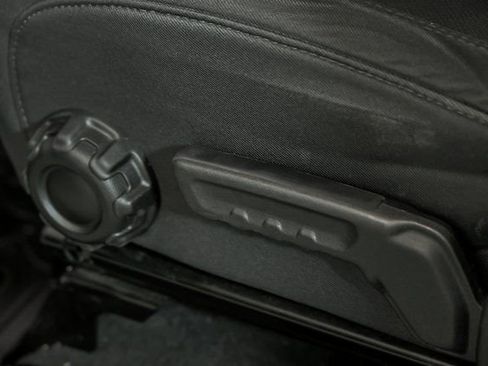 Used 2018 Jeep Wrangler Unlimited Sport S image 15