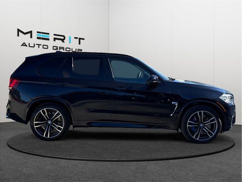 Used 2016 BMW X5 M image 10