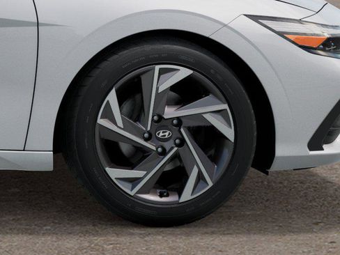 New 2025 Hyundai Elantra Sport image 8
