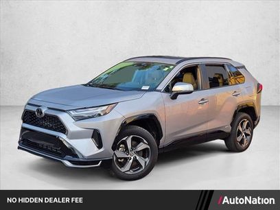 Used 2025 Toyota RAV4 SE w/ Weather & Moonroof Package