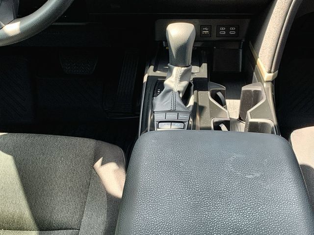 Used 2025 Toyota Camry LE FWD image 27