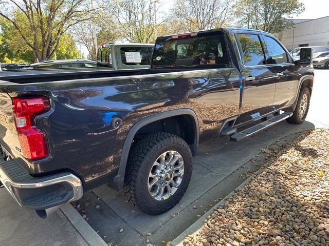 Used 2024 Chevrolet Silverado 2500 LTZ w/ LTZ Convenience Package AWD/4WD image 7