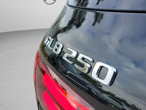 Certified 2025 Mercedes-Benz GLB 250 GLB 250 image 6