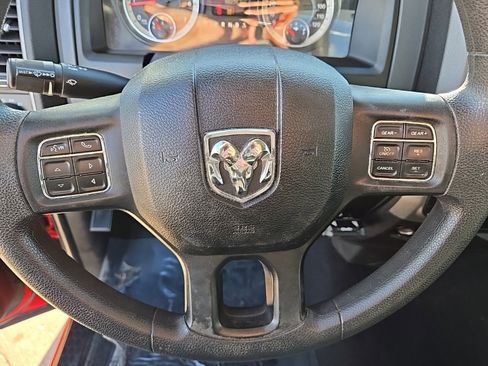 Used 2019 RAM 1500 Express image 24