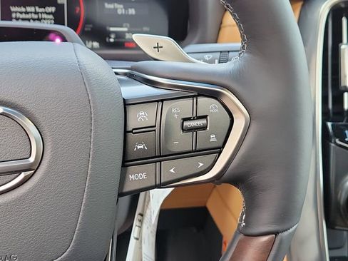 New 2026 Lexus LX 700h Luxury image 23