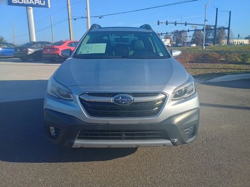Certified 2022 Subaru Outback Limited image 2