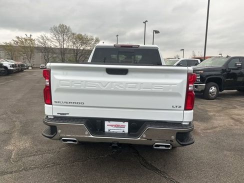 New 2026 Chevrolet Silverado 1500 LTZ w/ Z71 Off-Road Package AWD/4WD image 4
