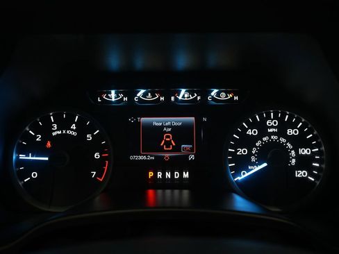 Used 2018 Ford F150 XLT w/ Equipment Group 302A Luxury image 2