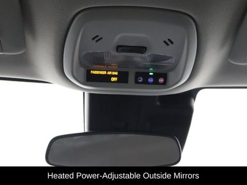 Used 2025 Chevrolet Trax LT w/ Driver Confidence Package FWD image 13