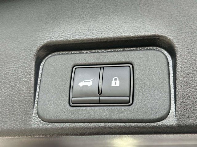 Used 2023 Nissan Rogue SL w/ SL Premium Package AWD/4WD image 14