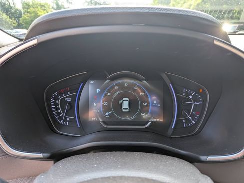 Used 2020 Hyundai Santa Fe Limited FWD image 15