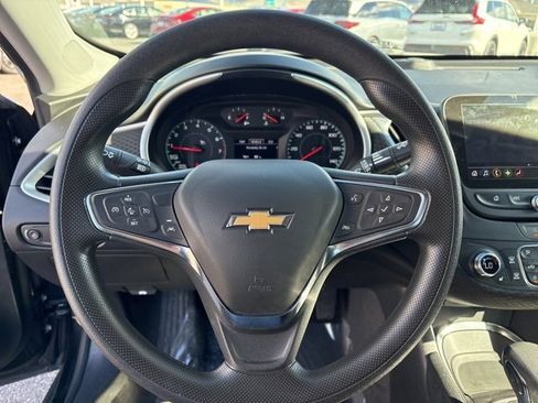 Used 2024 Chevrolet Malibu LT image 15