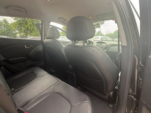 Used 2014 Hyundai Tucson SE FWD image 11