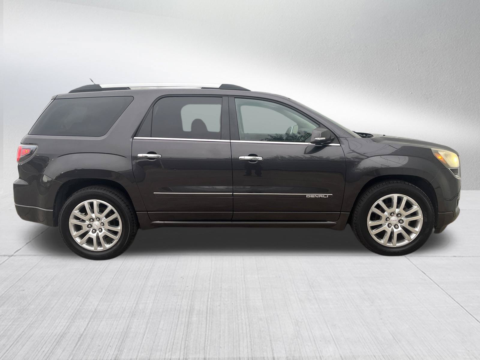 Used 2015 GMC Acadia Denali FWD image 5