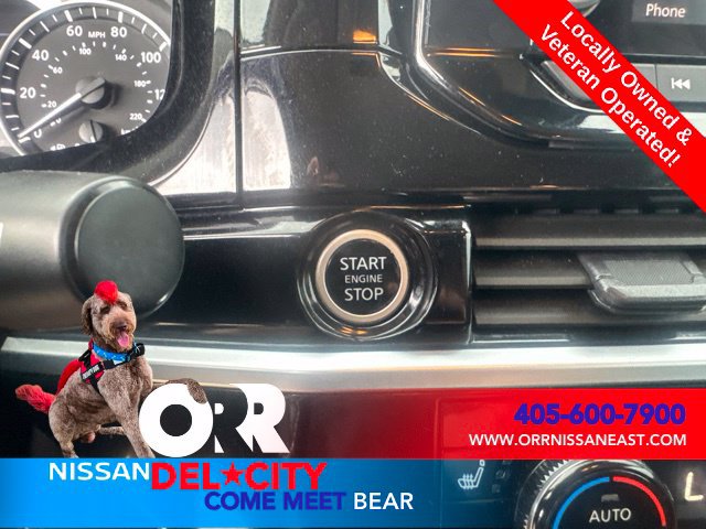 Used 2024 Nissan Pathfinder SV FWD image 27
