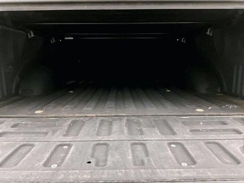 Used 2019 Ford F150 XLT w/ Equipment Group 302A Luxury AWD/4WD image 33
