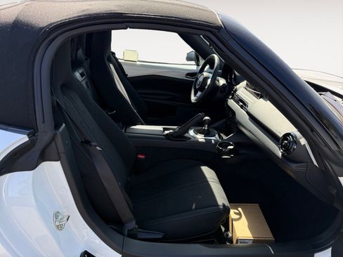 New 2026 MAZDA MX-5 Miata Club RWD image 19