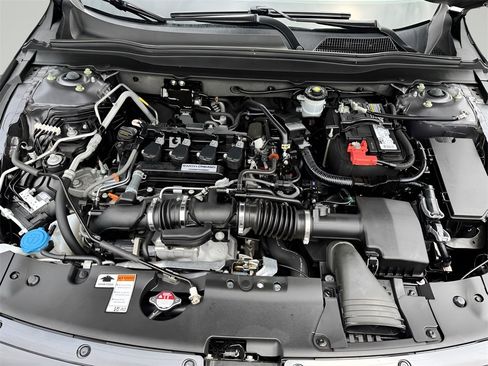 Used 2020 Honda Accord LX image 30