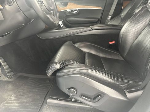 Used 2019 Volvo XC90 T6 Inscription w/ Luxury Package image 14