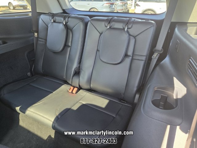 New 2026 Lincoln Aviator AWD image 10