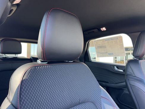 New 2026 Ford Escape ST-Line w/ Tech Pack #1 FWD image 15