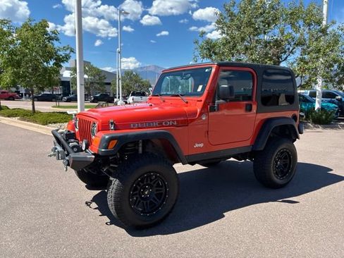 Used 2006 Jeep Wrangler Rubicon w/ Security Group AWD/4WD image 3