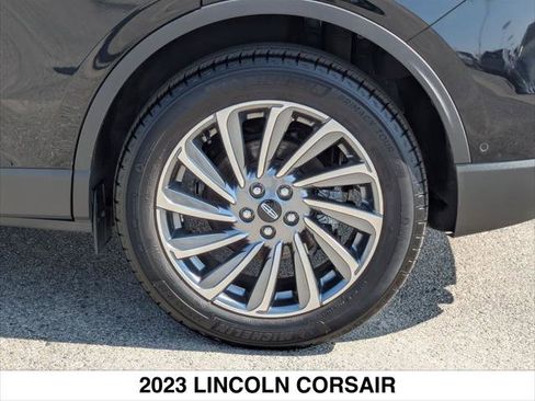 Certified 2023 Lincoln Corsair Reserve w/ Equipment Group 202A image 9