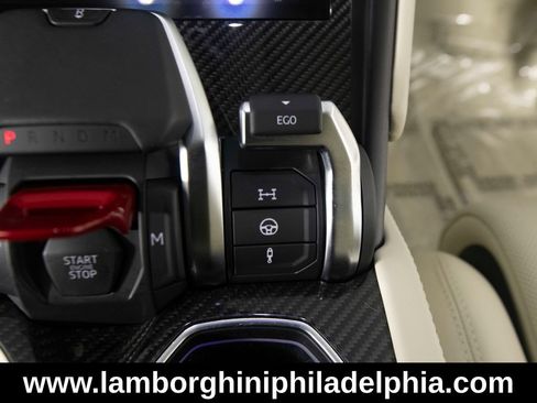 Used 2023 Lamborghini Urus S AWD/4WD image 33