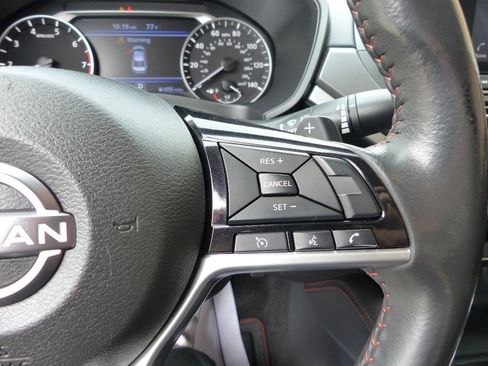 Used 2024 Nissan Altima 2.5 SR AWD/4WD image 28