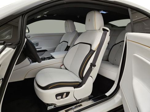 New 2025 Rolls-Royce Spectre Black Badge w/ Leather Finishing Pack image 14